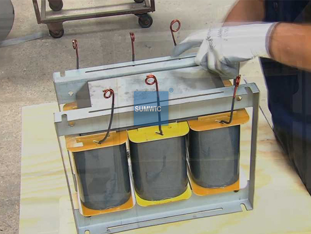 SCF-400 鐵芯剪折機(jī)